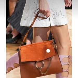CHLOE
Calfskin Suede Medium Faye Shoulder Bag